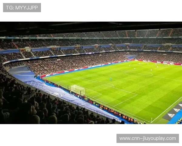 伯纳乌见证关键进球时刻：从看台到心跳的完整体验