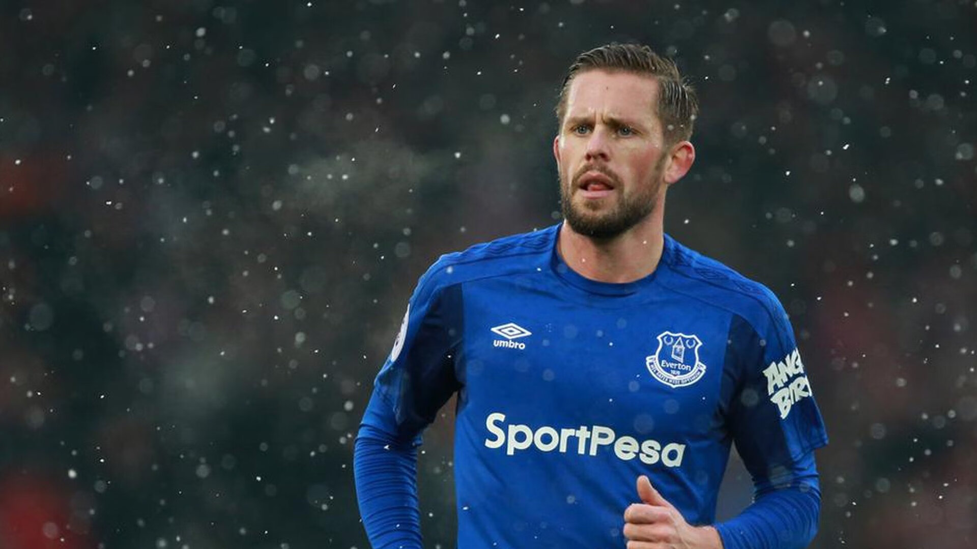 九游官网pc-男子200自赛场掀高潮