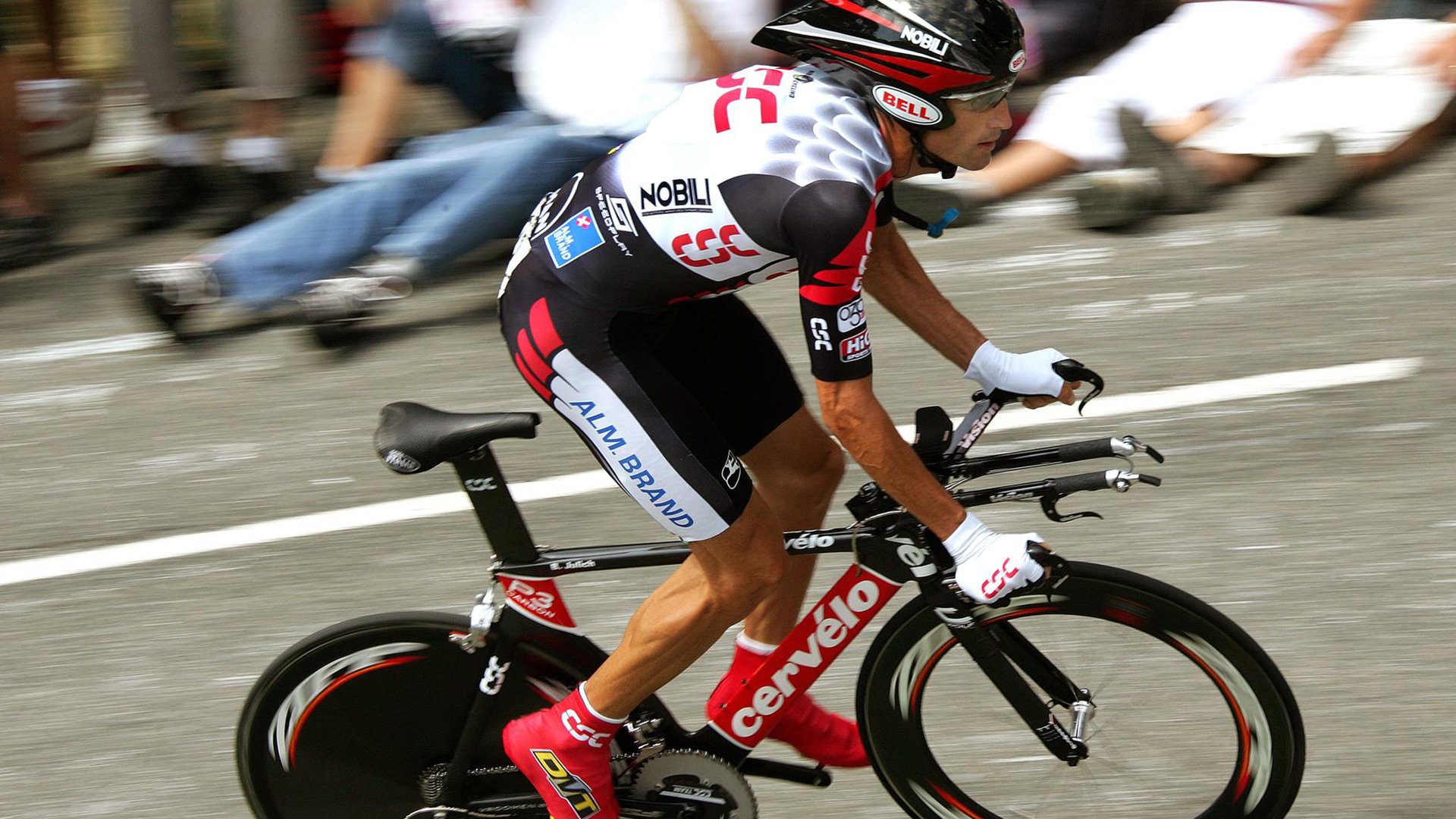 JIU YOU GAME-新时代下的新疆之行:镜头里的风景与人文